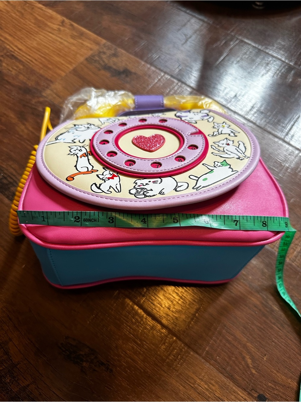 Retro Phone Purse - Picture 12 of 14